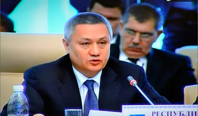 Rustam Azimovga ta’lim va fan sohalariga ham rahbarlik qilish yuklatildi