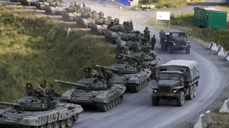 Rossiya o‘z qo‘shinlarini Ukraina chegarasidan qaytara boshladi