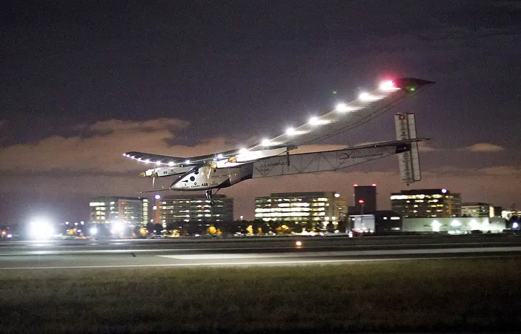 Quyosh batareyalarida ishlaydigan Solar Impulse 2 samolyotining Pensilvaniyaga parvozi qoldirildi
