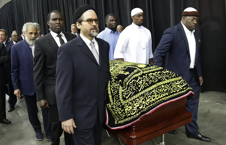 Luisvillda Muhammad Ali bilan islom rusumlariga muvofiq xayrlashuv marosimi bo‘lib o‘tdi