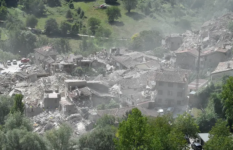 Italiyada zilzila qurbonlari soni 84 kishiga yetdi