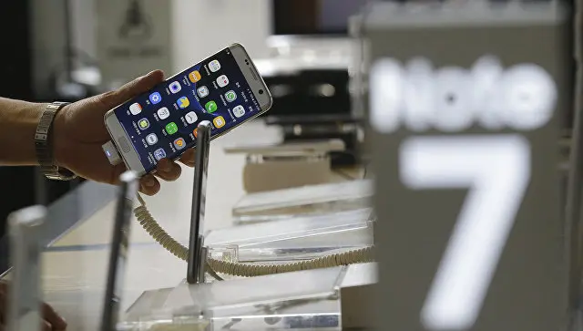 AQShda salonida Galaxy Note 7 smartfoni portlab ketgan yo‘ltanlamas yonib ketdi