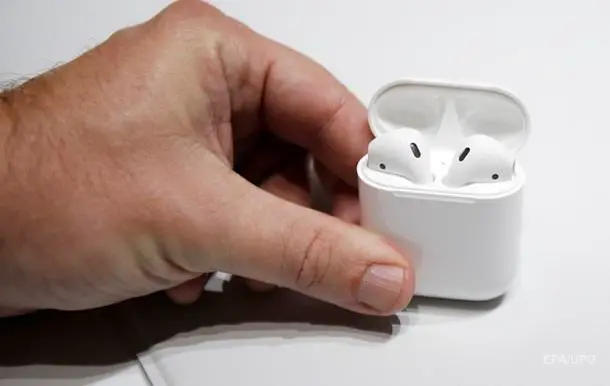 Apple Airpods’ning yaqinda sotuvga chiqishini ma’lum qildi