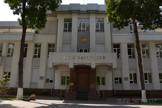 Ruslanbek Davletov adliya vaziri lavozimiga tayinlandi