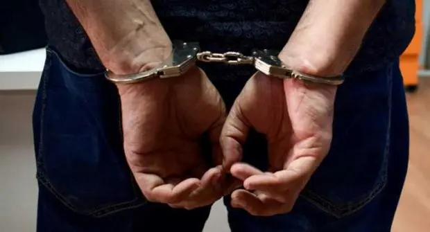 Самарқандлик эркак ўз акасини пичоқлаб ўлдирди
