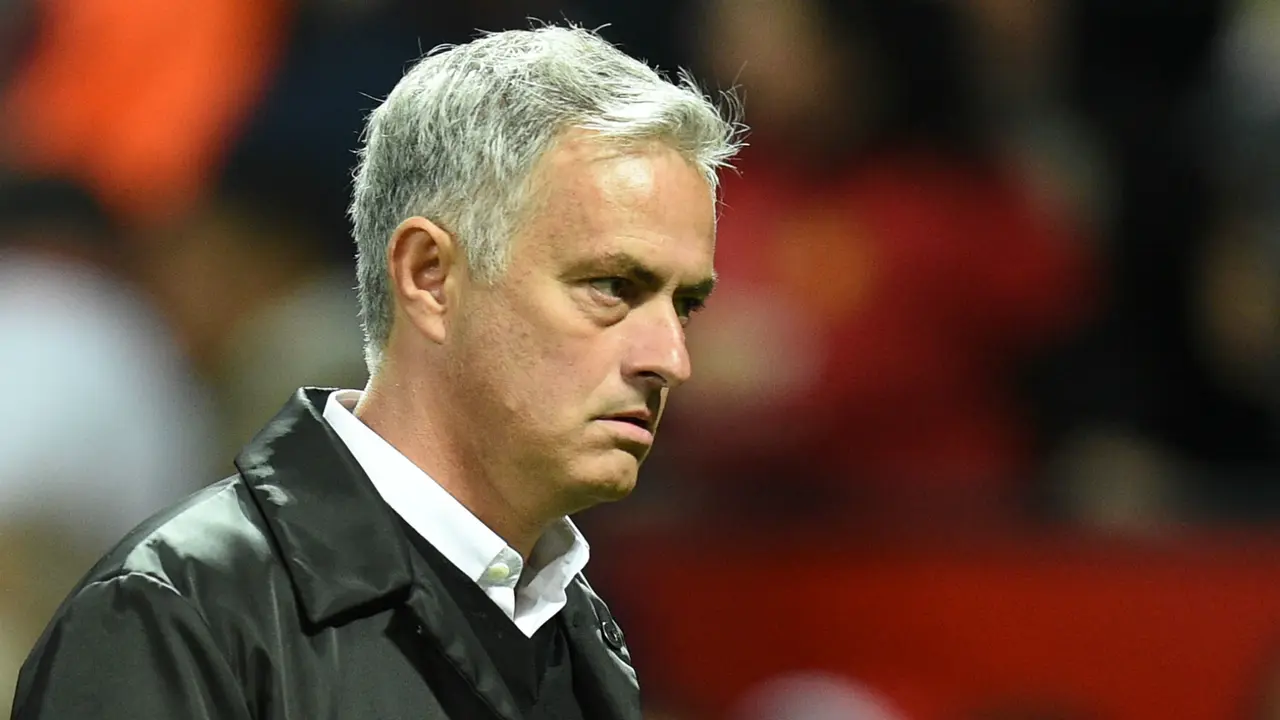 Rasman: “Manchester Yunayted” Joze Mourinyoni iste’foga chiqardi