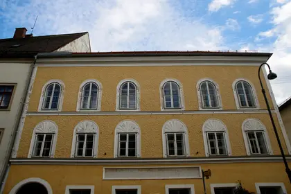 Adolf Gitler tug‘ilgan uyning egasiga yarim million yevro to‘lanadi