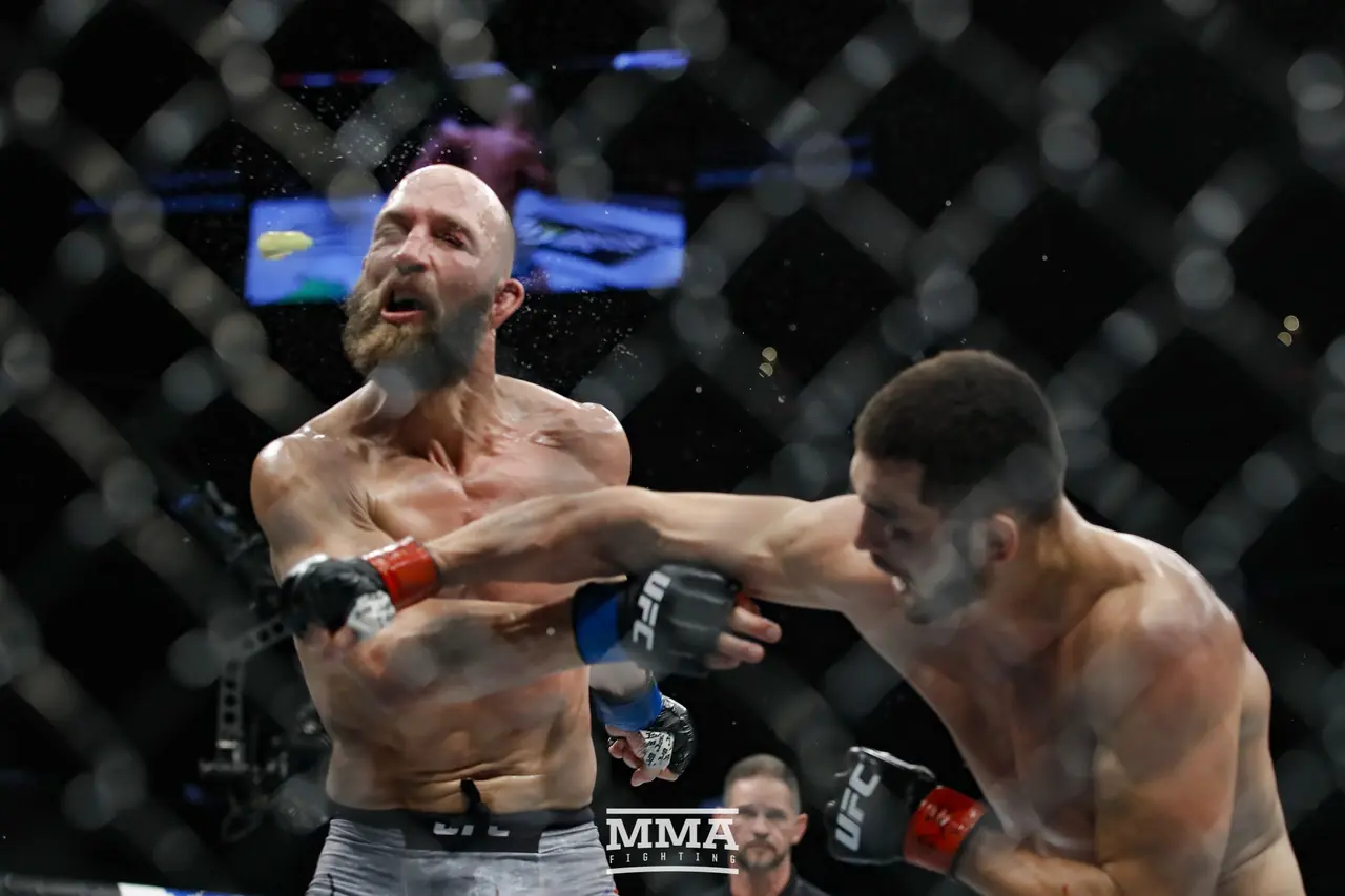 Mahmud Murodov UFC’dagi ikkinchi jangida raqibini nokautga uchratdi (video)