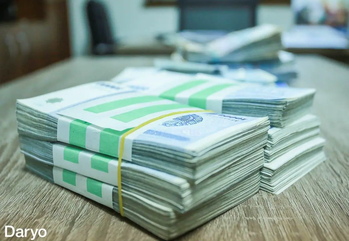 Ўзбекистонда талабаларга стипендия тўлашнинг янги тартиби очиқланди