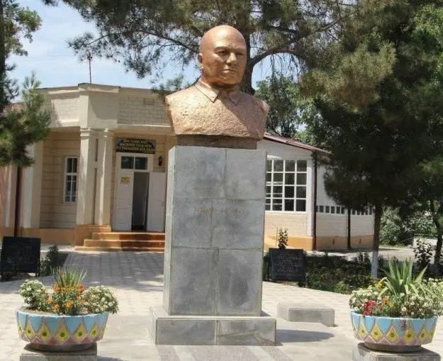 Urush yillari O‘zbekistonga rahbarlik qilgan Usmon Yusupovning uy-muzeyi rekonstruksiya qilinmoqda
