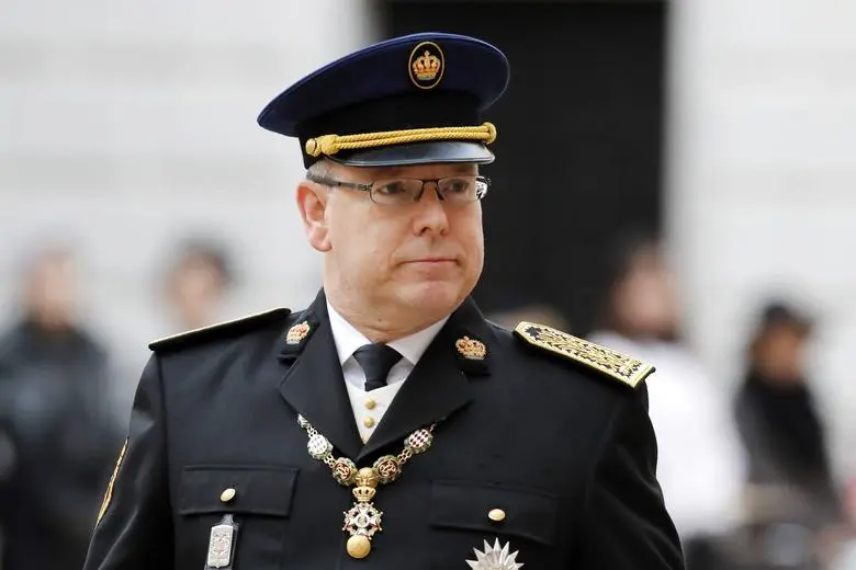 Koronavirus yuqtirib olgan mashhurlar (foto)