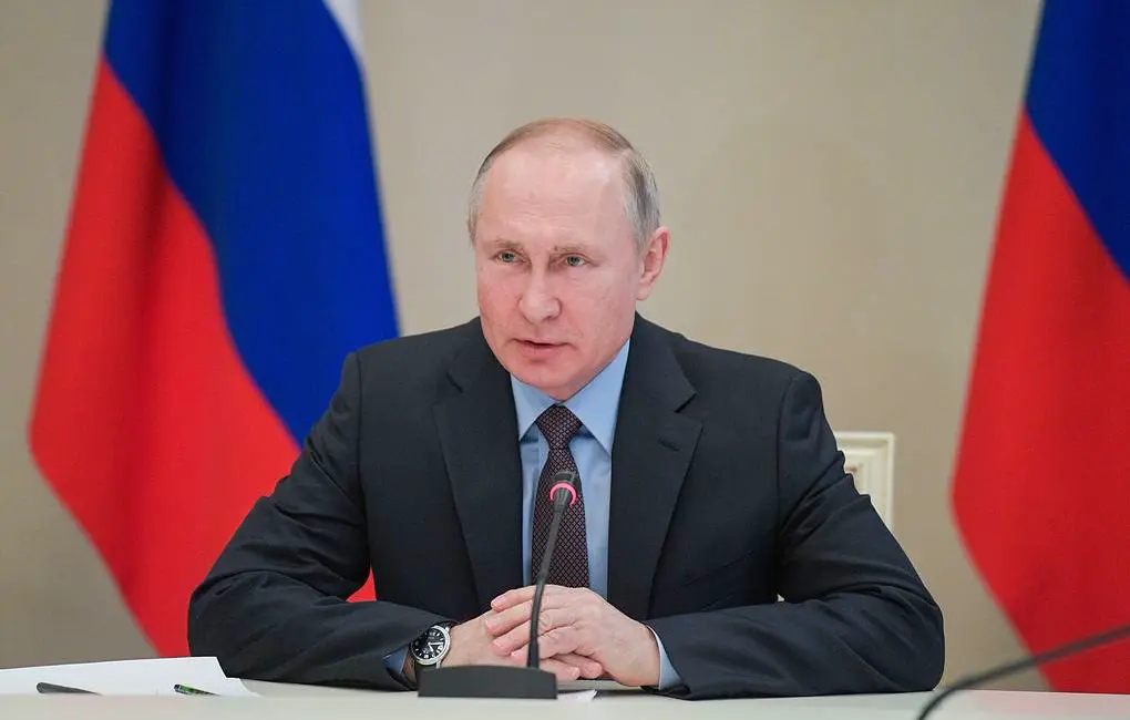 Putin Rossiyada koronavirusga qarshi kurash davlat nazorati ostida ekanini ma’lum qildi