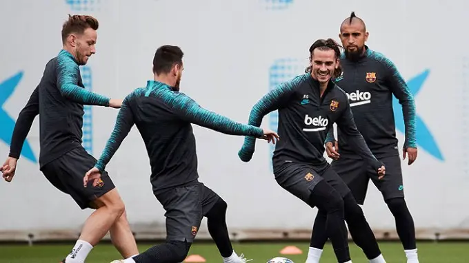 “Barselona” yozda 8 nafar futbolchisi bilan xayrlashmoqchi
