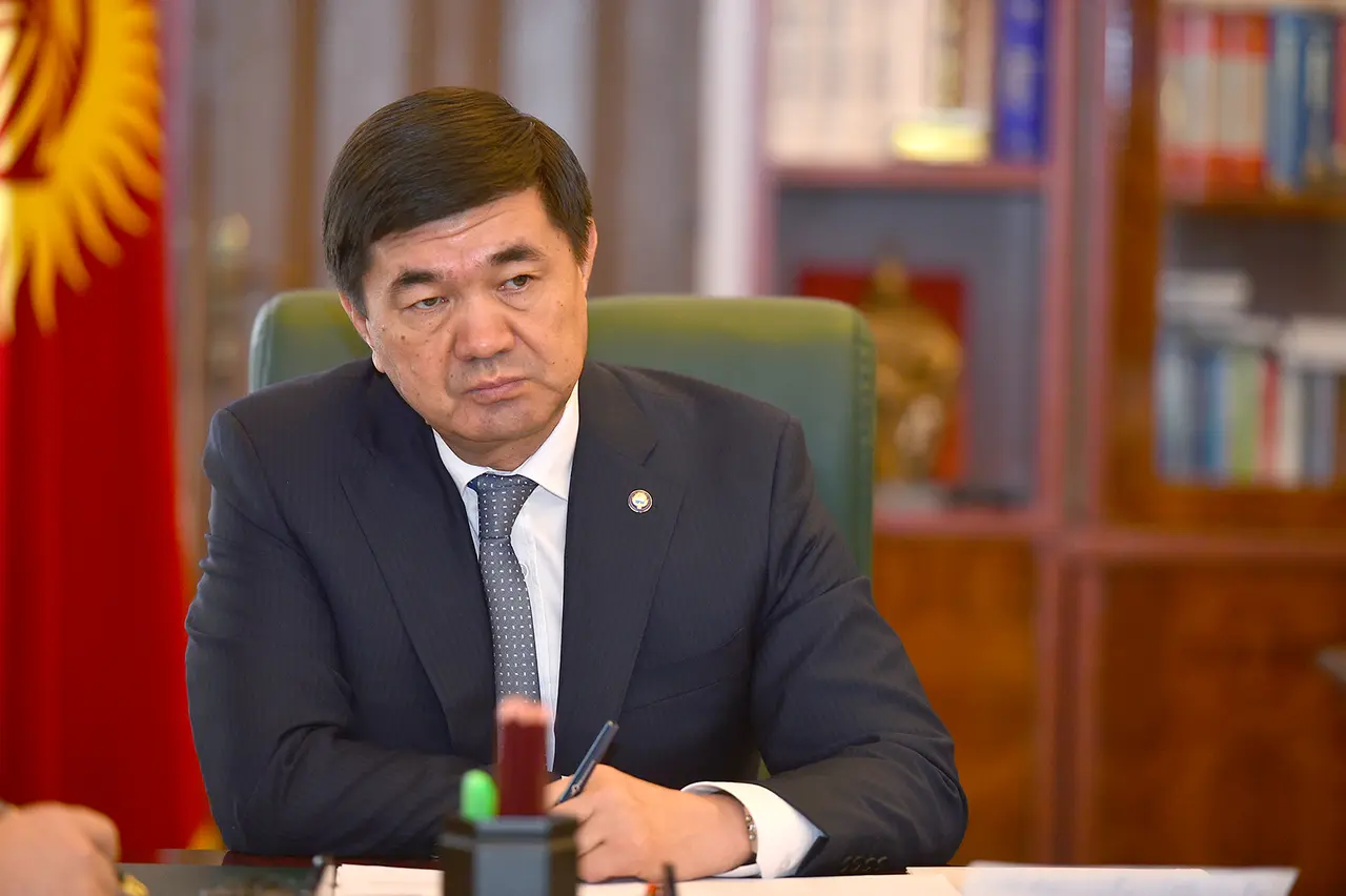 Qirg‘iziston bosh vaziri Muhammadkaliy Abilgaziyev iste’foga chiqdi