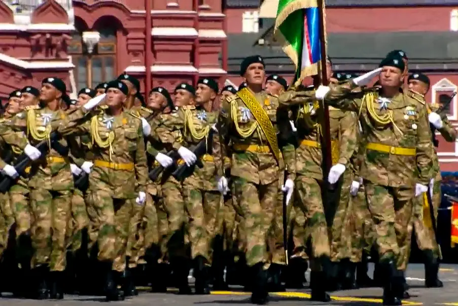 Video: O‘zbekistonlik harbiylarning G‘alaba paradidagi chiqishi
