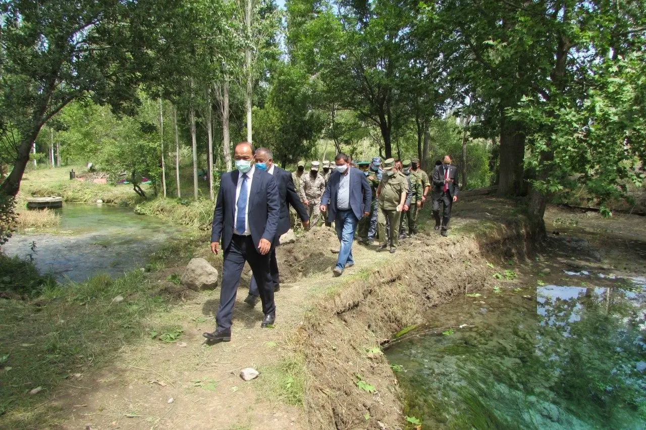 Abdulla Aripov chegaradagi mojaro sabab yonib ketgan O‘zbekistondagi uchta xonadon qisqa muddatda tiklab berilishini ma’lum qildi