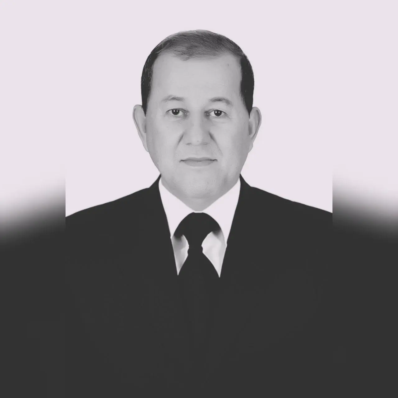 Qashqadaryo sog‘liqni saqlash boshqarmasi boshlig‘i o‘rinbosari vafot etdi. Marhum boshqarma huzuridagi koronavirusga qarshi kurashish shtabi rahbari edi