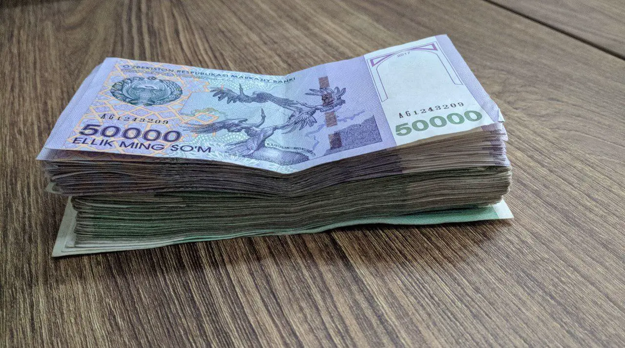 Samarqandda YPX xodimiga 1,5 mln so‘m pora bergan haydovchi ushlandi