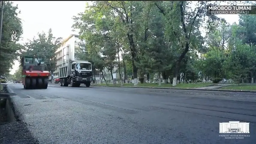 Toshkent markazidagi Buxoro ko‘chasi ta’mirlandi (video)