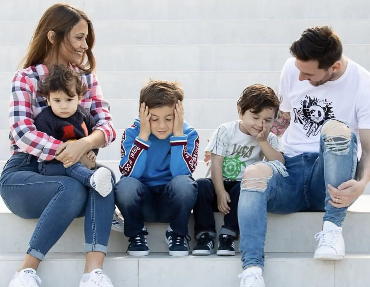 Lionel Messi: “Barselona”dan ketishimni aytganimda barcha oila a’zolarim yig‘lab yubordi. Bu juda og‘ir edi