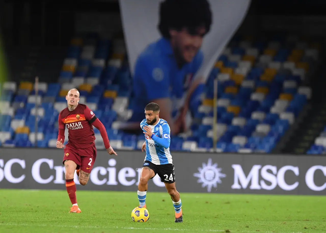 A Seriya. “Napoli” turning markaziy o‘yinida “Roma”ga javobsiz 4 ta gol urdi