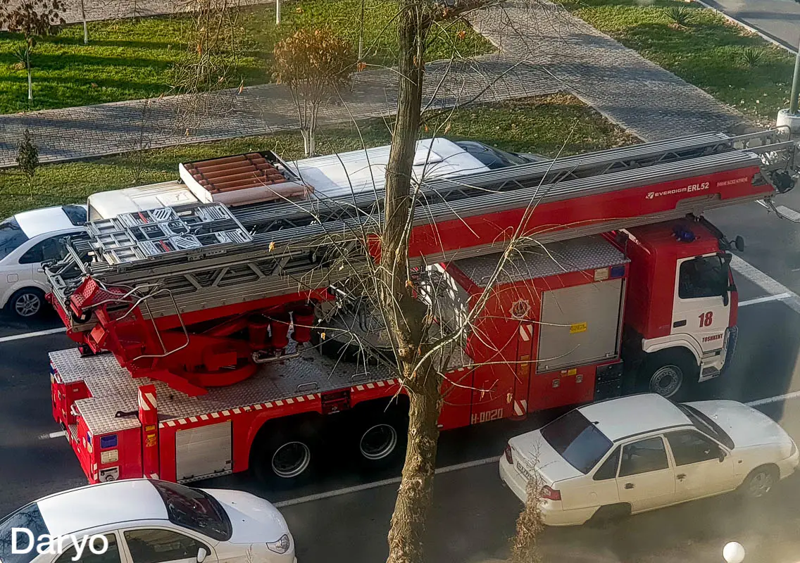 Samarqand darvoza ko‘chasidagi yong‘in oqibatida bir-biriga tutash beshta uy zarar ko‘rdi