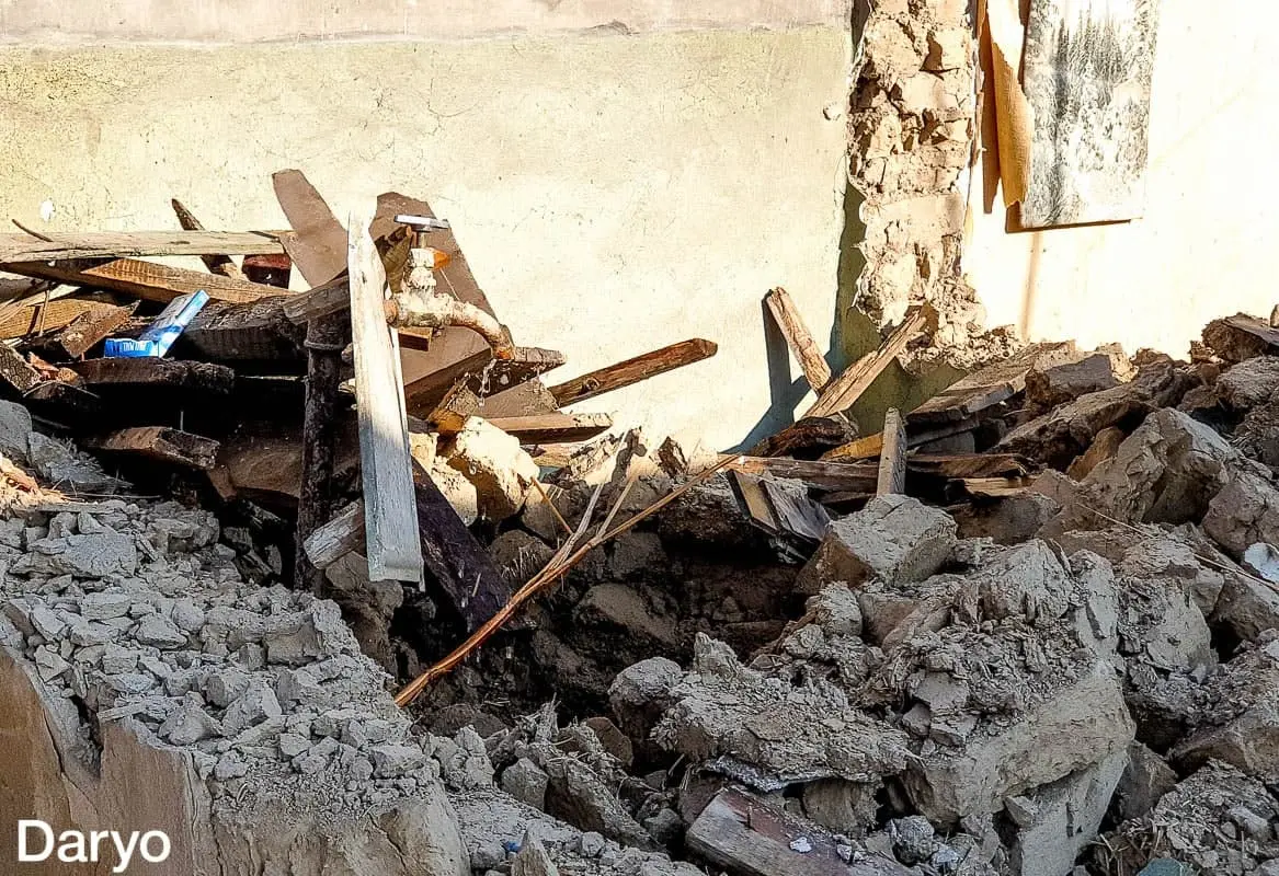 Qoraqalpog‘istonda devor bosib qolishi oqibatida 3 kishi halok bo‘ldi