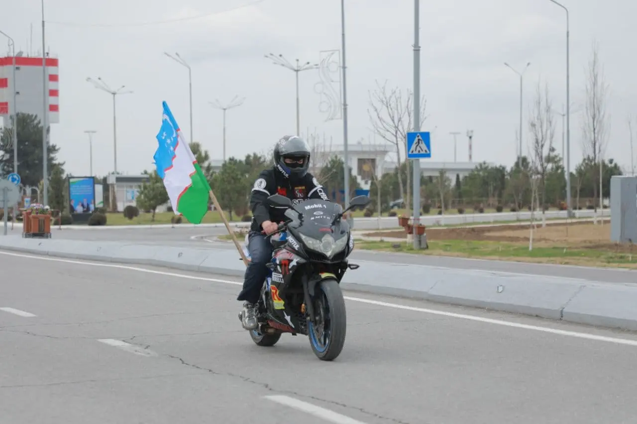 Namangandagi Navro‘z bayramiga bag‘ishlangan motoparad (foto va video)