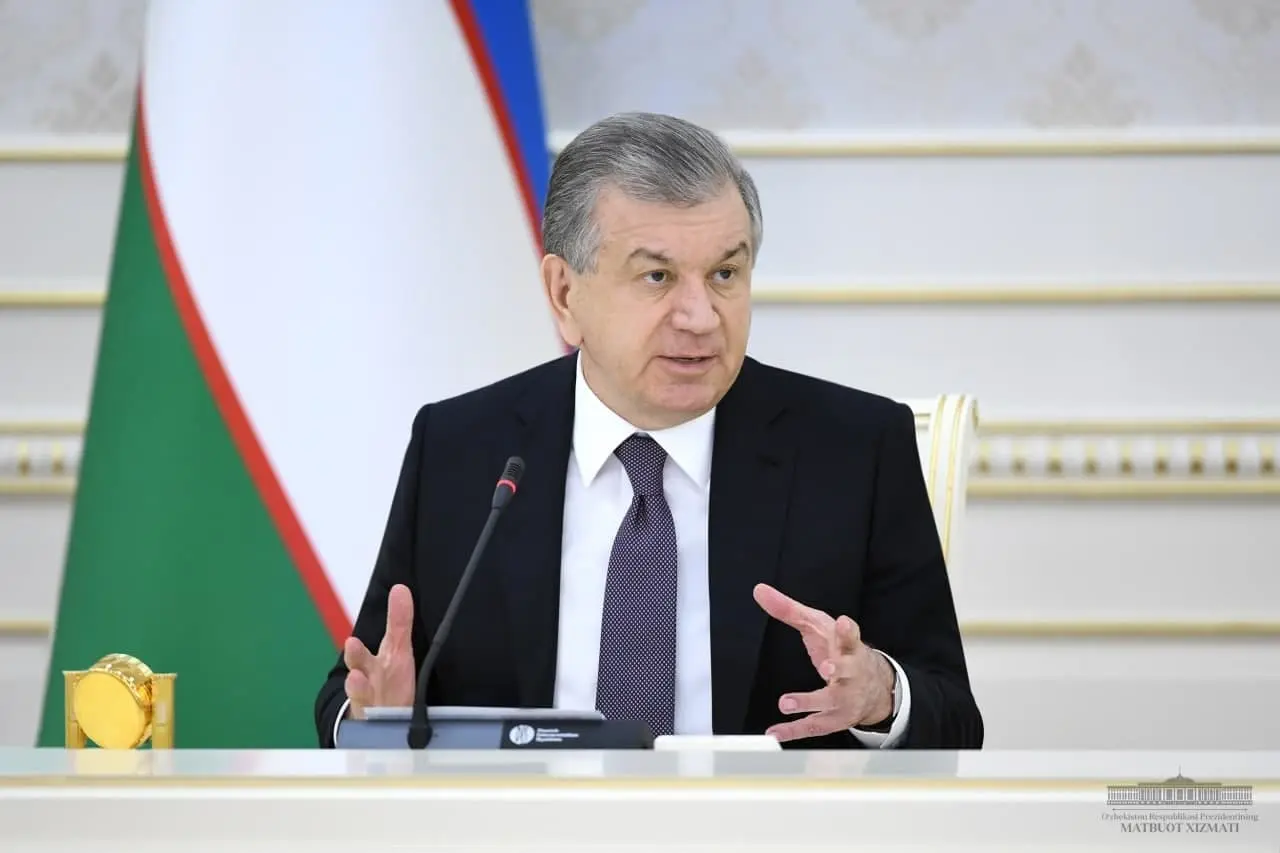 Shavkat Mirziyoyev: “Tibbiyot muassasalarini dori va tibbiyot vositalari bilan qo‘shimcha ta’minlashga 165 milliard so‘m ajratiladi”