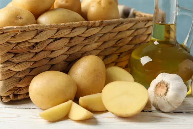 Vitaminga boy retseptlar: yangi kartoshkadan tayyorlanadigan 5 xil salat