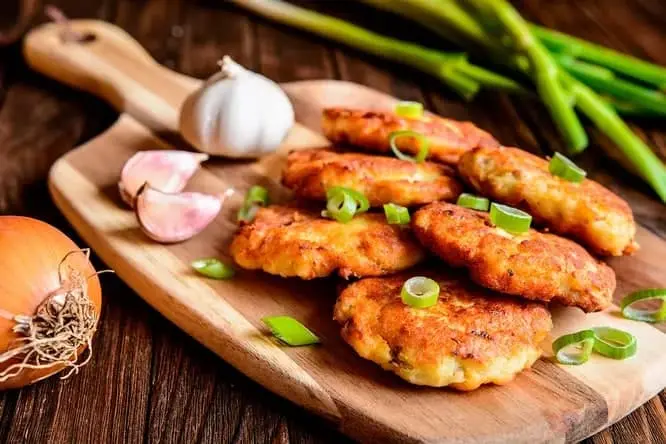 To‘yimli va mazali: vitaminlarga boy 4 ta sabzavotli kotlet retsepti