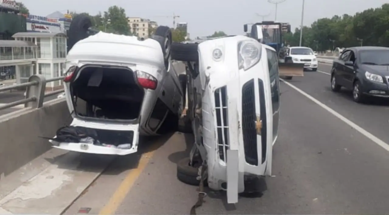 Chilonzorda Cobalt va Matiz to‘qnashib, ag‘darilib ketdi
