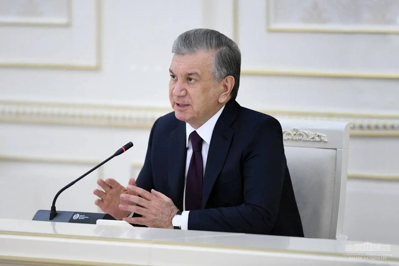 Shavkat Mirziyoyev 20 ta tumanning tibbiyot birlashmalari faoliyatini tanqid qildi