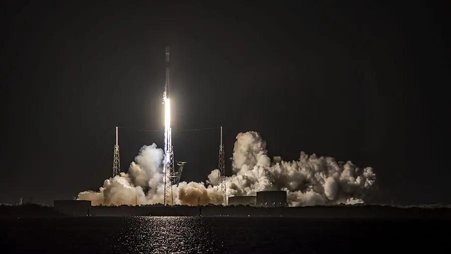Ilon Maskning SpaceX kompaniyasi 52 ta Starlink internet sun’iy yo‘ldoshini orbitaga olib chiqdi (video)