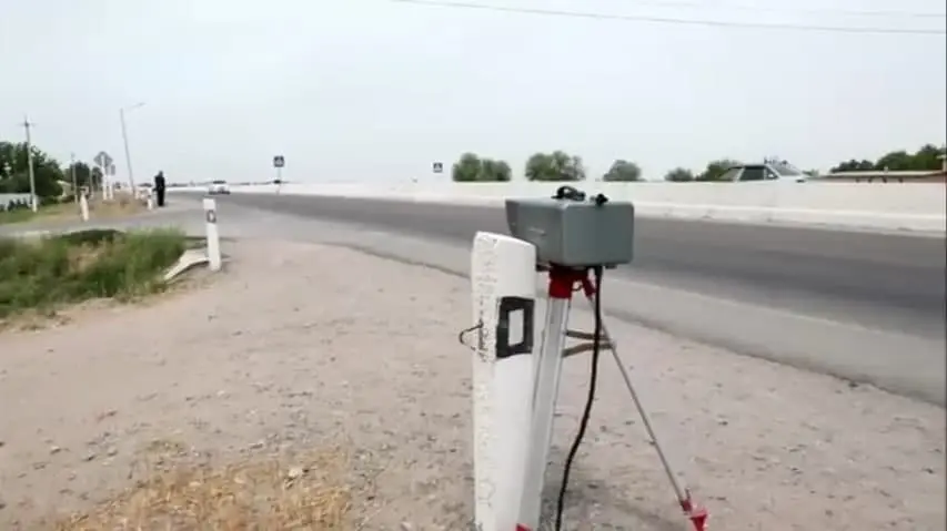 Surxondaryoda radar yo‘nalishini o‘zgartirib qo‘ygan haydovchilar 10 sutkaga qamaldi