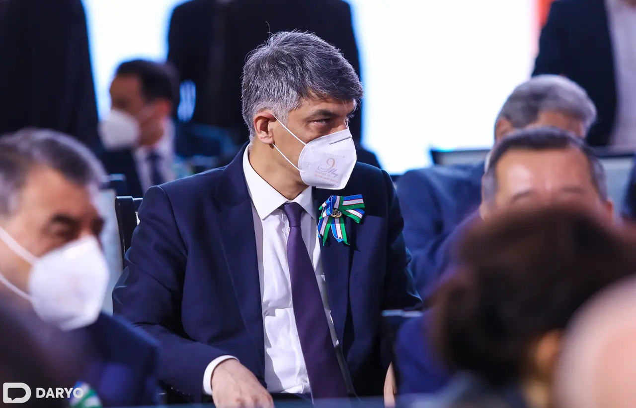 “Hukumat emlanmaganlarning erkini cheklashi kerak” — Alisher Qodirov