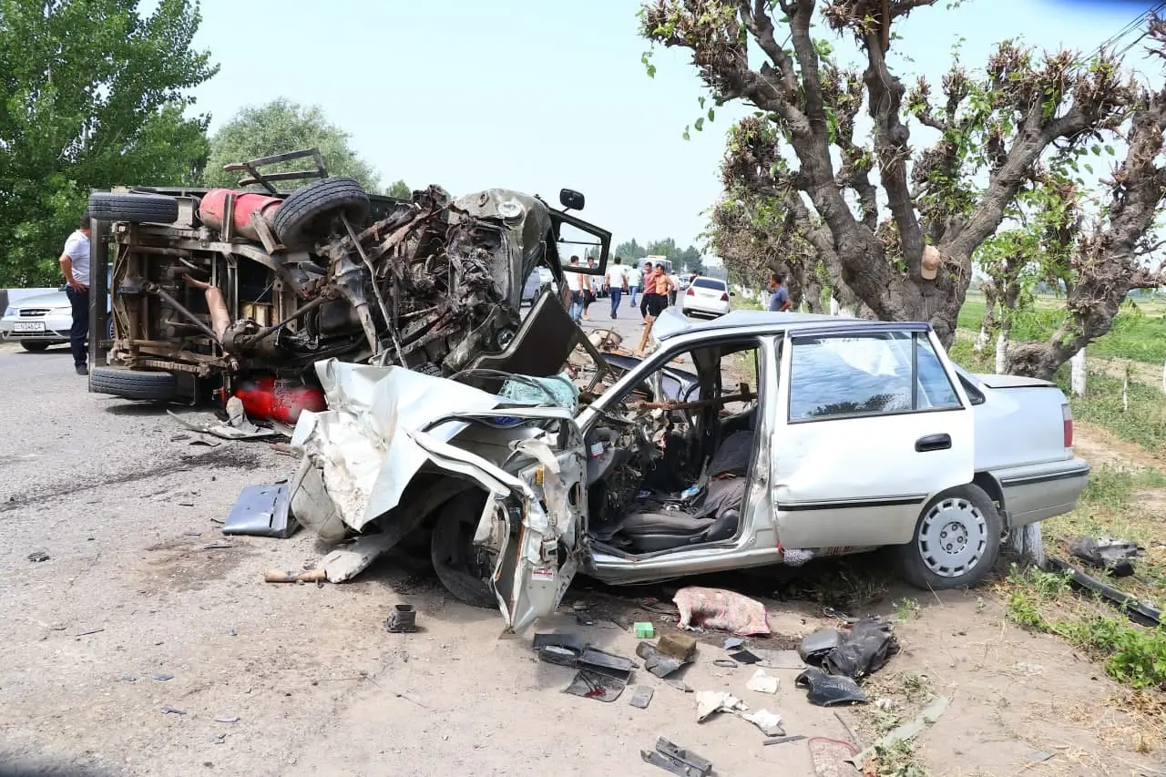 Namanganda Nexia, Damas va UAZ ishtirokidagi YTHda 2 kishi halok bo‘ldi