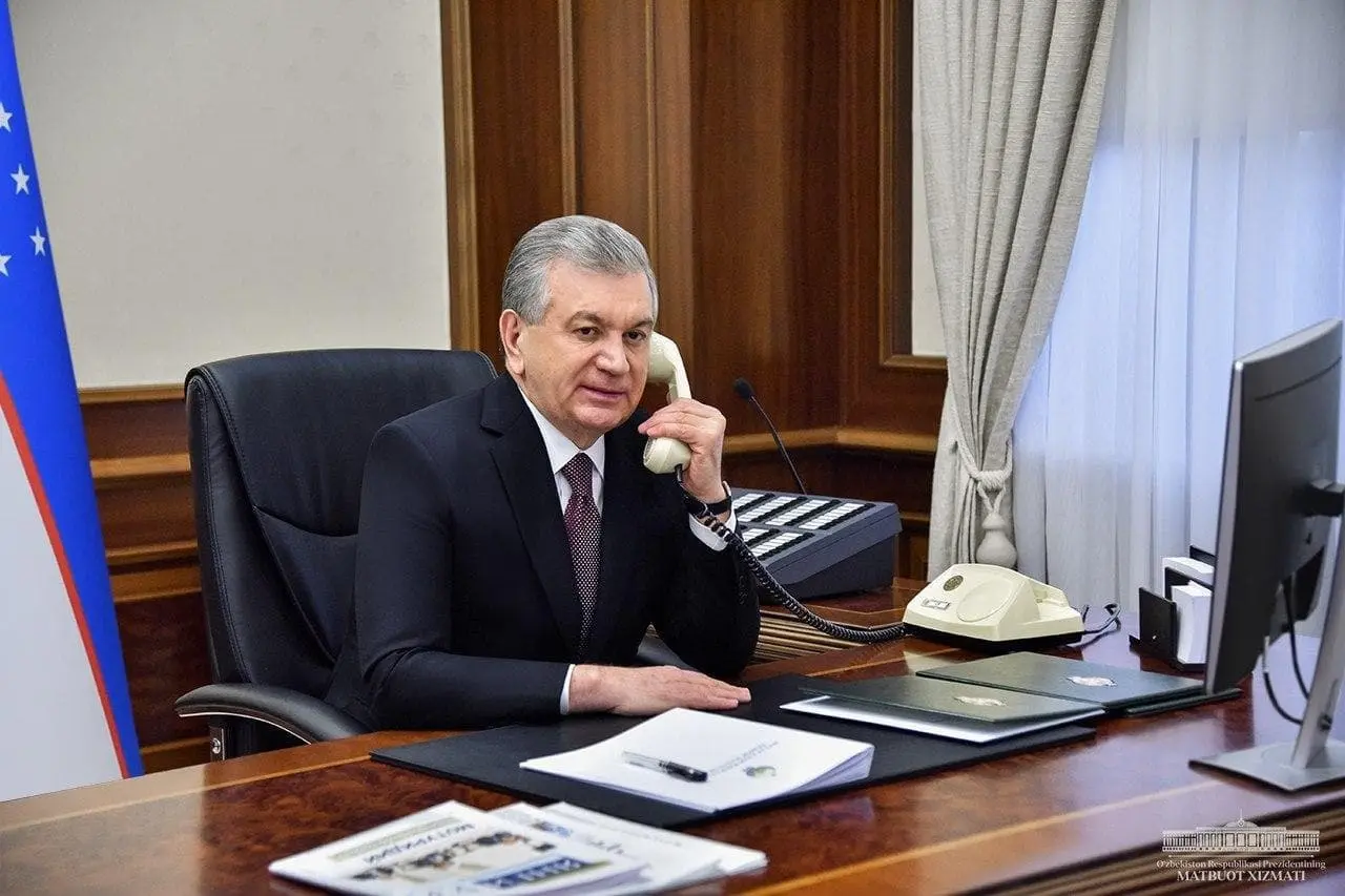 Shavkat Mirziyoyev Vladimir Putin bilan telefon orqali muloqot qildi