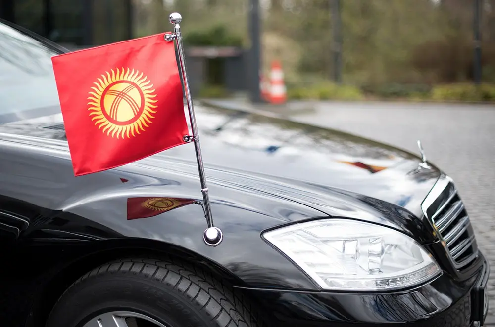 Qirg‘izistonda prezident korteji ishtirokida YTH ro‘y berdi. Bir kishi halok bo‘lgan