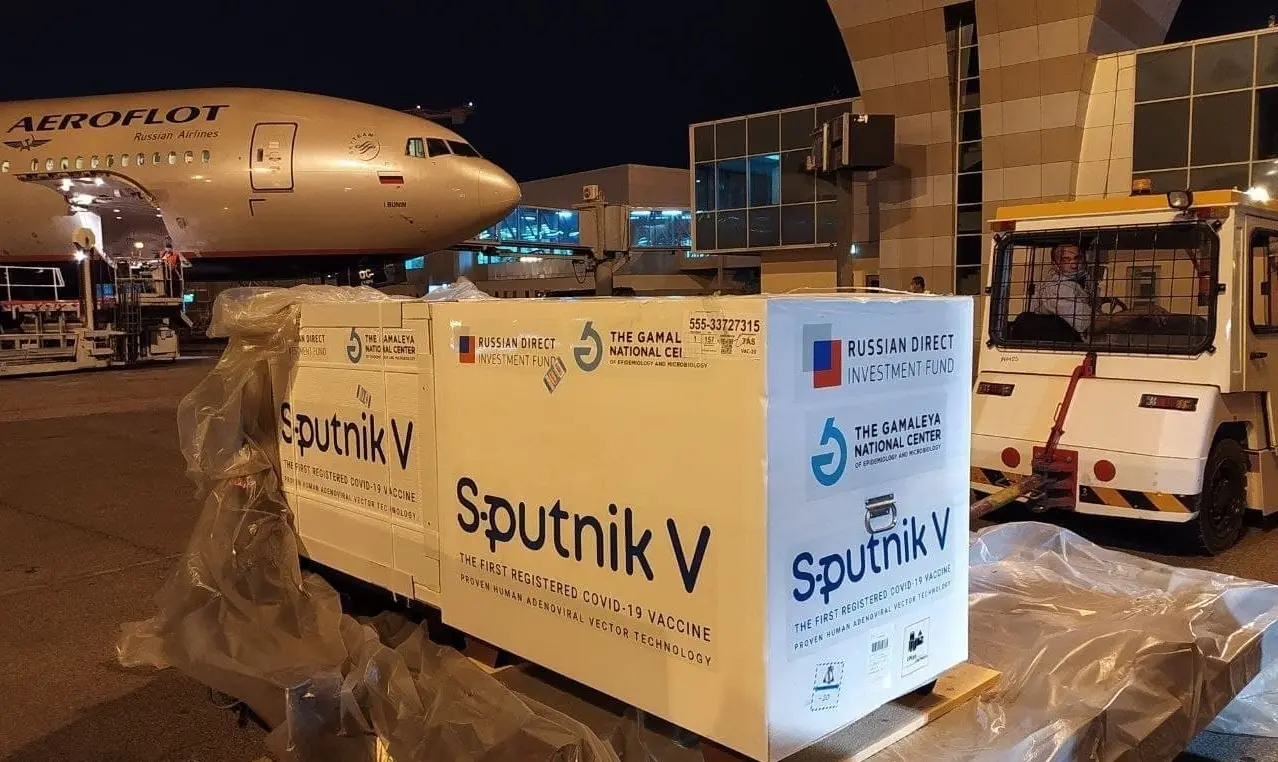O‘zbekistonga “Sputnik V” vaksinasining 70 ming dozalik 2-komponenti olib kelindi