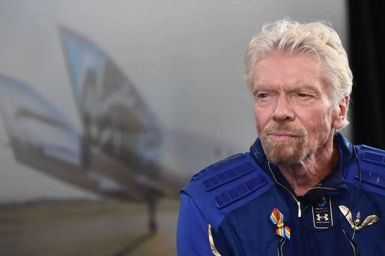 Britaniyalik milliarder Richard Brenson koinotga parvoz qildi