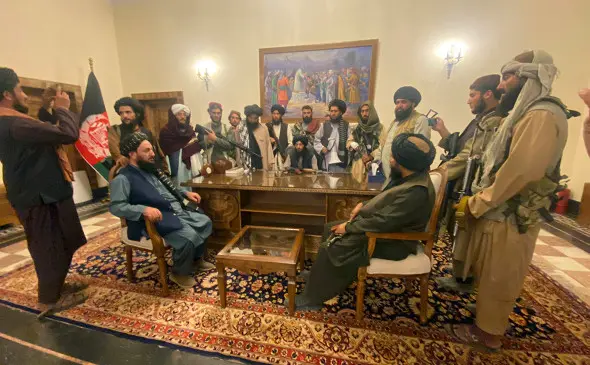 WP: “Tolibon” afg‘onistonlik amaldorlarga qurol evaziga pora bergan