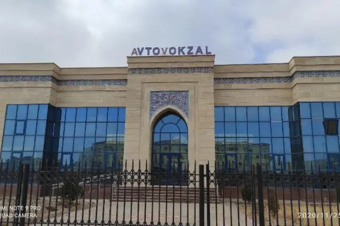 Urganch avtovokzali uchun 1,5 mlrd so‘m taklif qilinmoqda