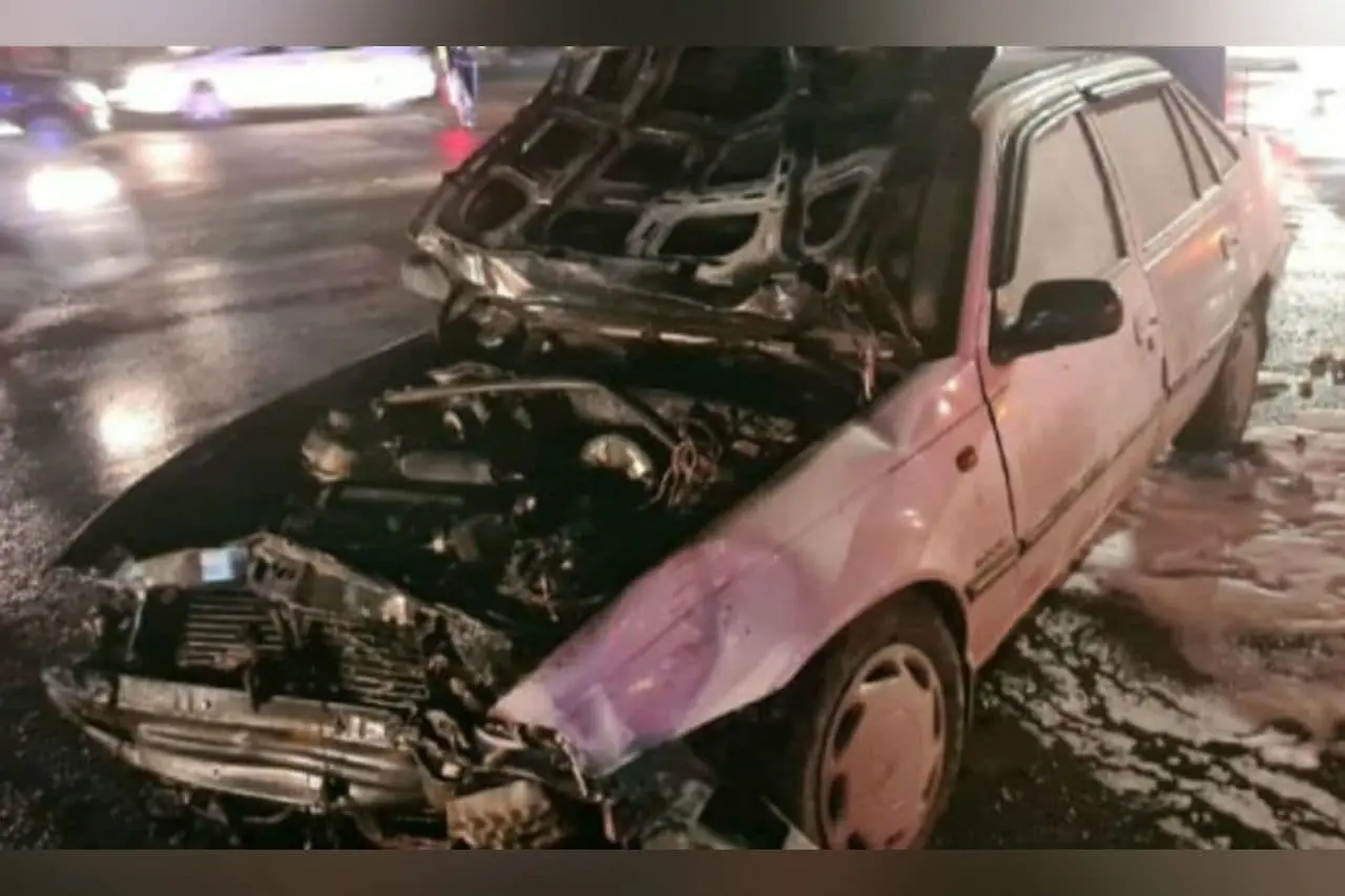 Toshkentda Lacetti bilan to‘qnashgan Nexia yonib ketdi