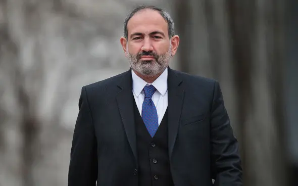 Armaniston bosh vaziri Nikol Pashinyan yana koronavirusga chalindi