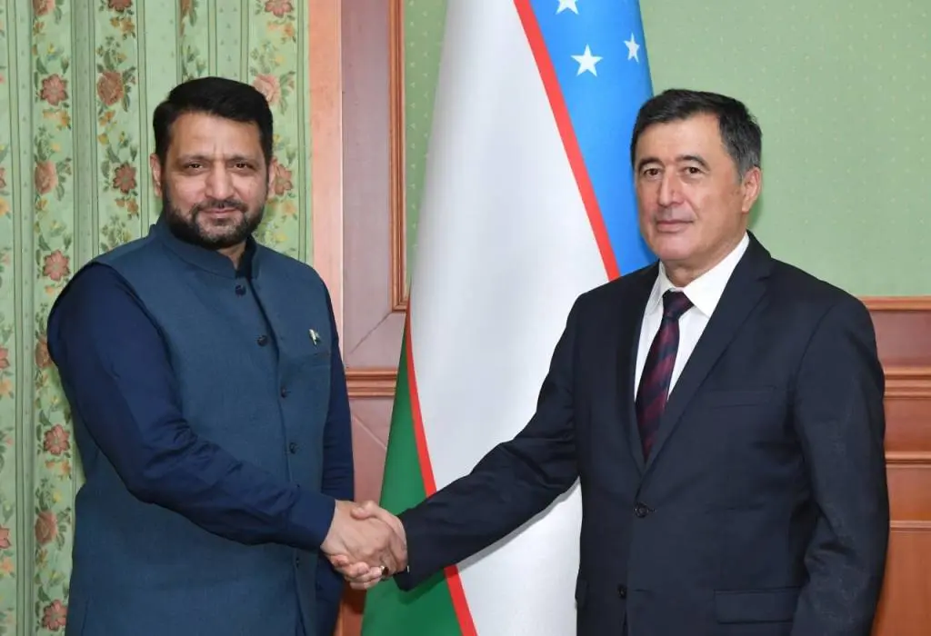Vladimir Norov Pokiston va Ummonning O‘zbekistondagi elchilari bilan uchrashdi