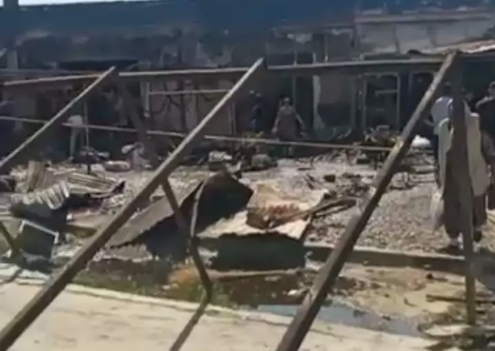 Samarqanddagi mebel do‘konlarda yong‘in chiqdi (video)