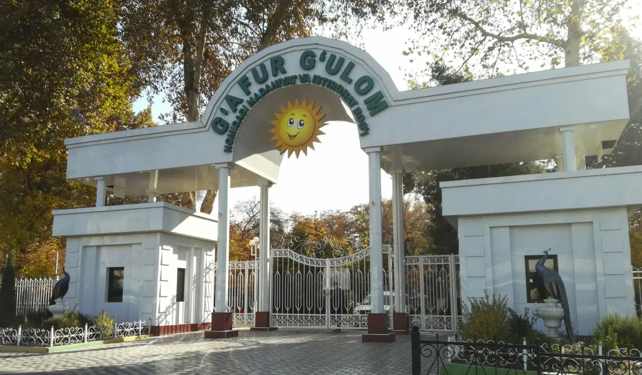 Gafur Ghulam Park reopens under name "Dream Park" (video)