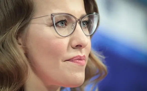 Kseniya Sobchakning shahar tashqarisidagi uyi tintuv qilinmoqda