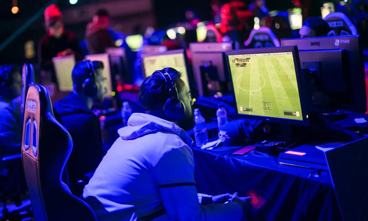 CС:GO, DOTA2, ФИФА: Ўзбекистонда соврин жамғармаси 332 млн сўмлик киберспорт чемпионати бўлиб ўтади